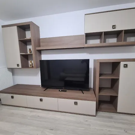 Ghencea 158 Floor 4 Apartment